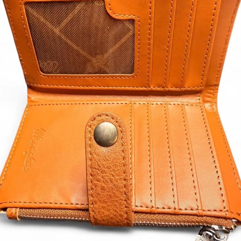Wrangler Cowhide Pattern Wallet with Tan Accents - Picture 4 of 7